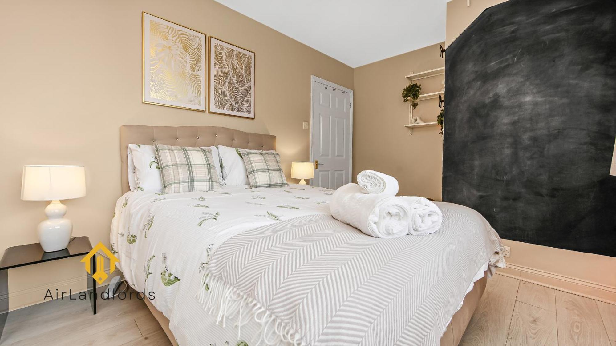Hébergement de vacances Exclusive 3 Bedroom House Near Manor House! Londres